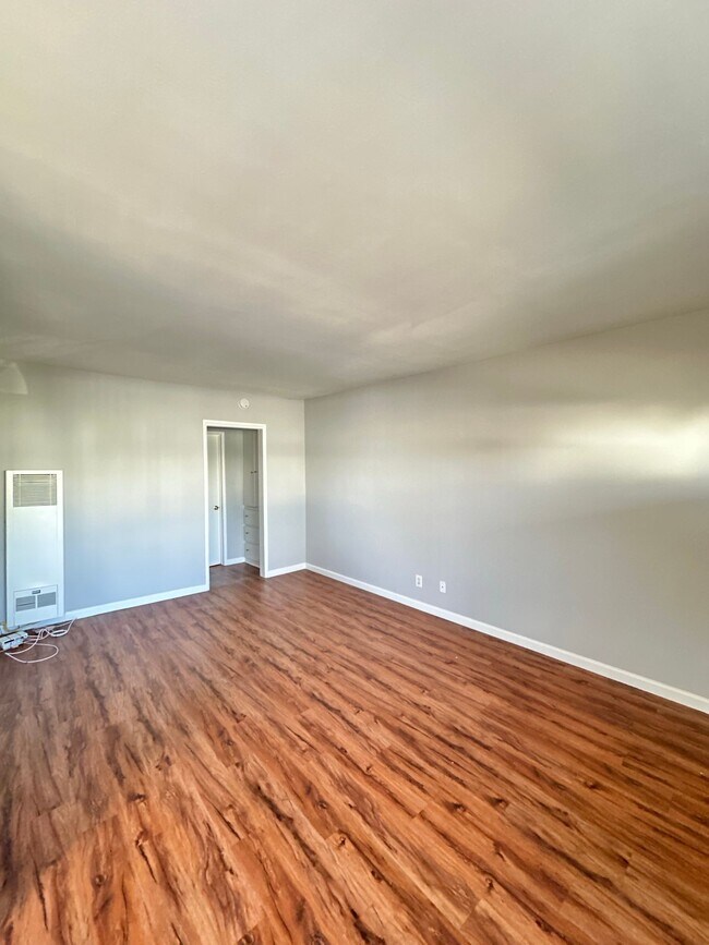 4640 E 4th St unit 4640, Long Beach, CA 90814 - photo 4