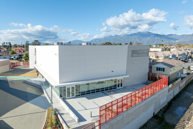 Side angle ofv Fernando R. Ledesma High School in the city of El Monte, Ca.
