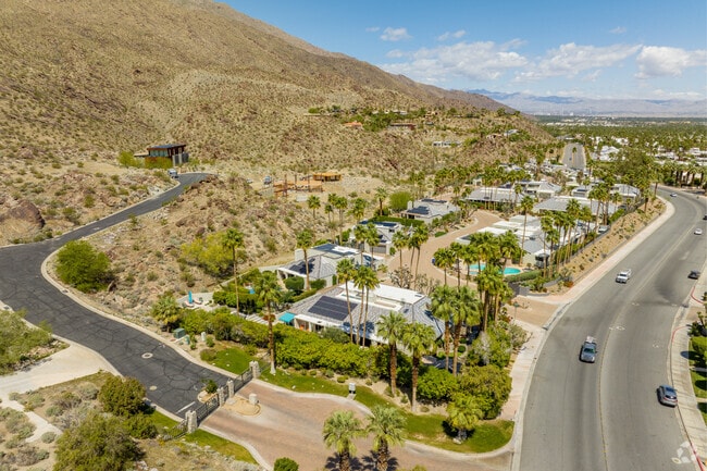 Canyon Corridor provides the perfect mix of quiet living and proximity to downtown Palm Springs.
