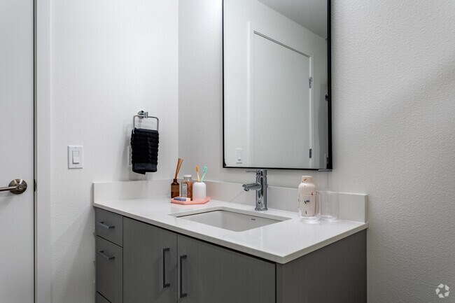 Denizen OR, Portland, OR 97232 - photo 6