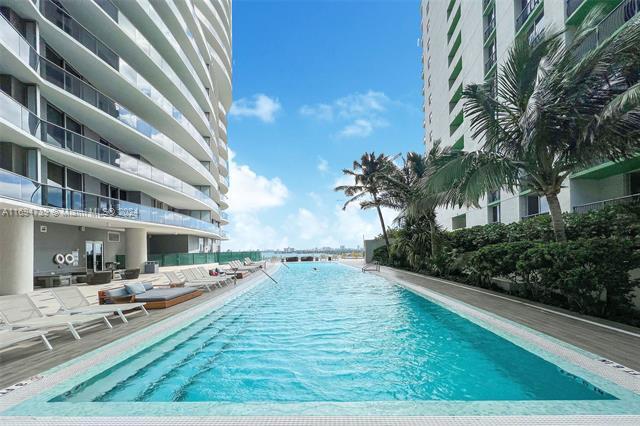 Aria on the Bay unit 2310, Miami, FL 33132 - photo 2