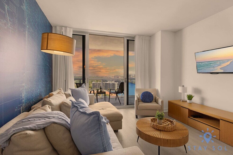 1180 E Hallandale Beach Blvd unit ID1241877P, Hallandale Beach, FL 33009 - photo 1