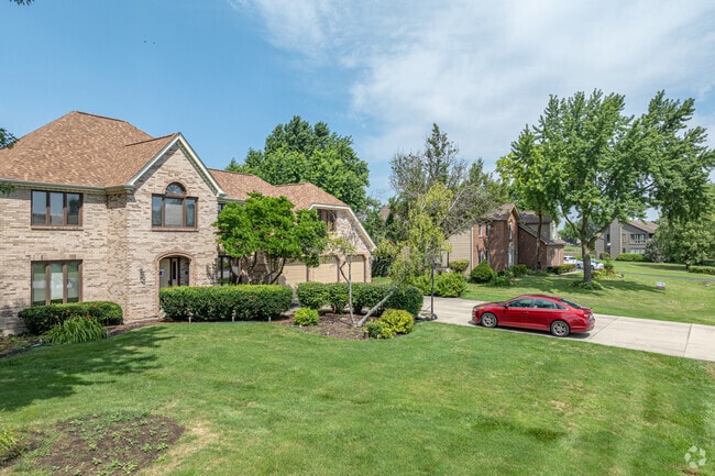 Homes in Aero Estates feature up to an acre of yard space.