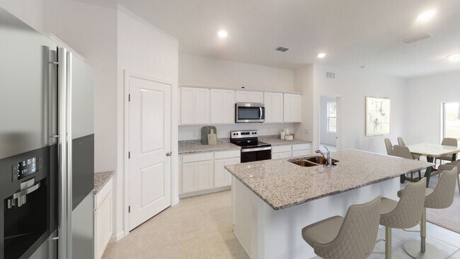 3136 Sunset Hills Rd unit 36487044, Winter Haven, FL 33881 - photo 3