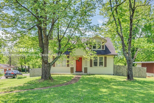 142 Gordon Terrace unit b, Nashville, TN 37207 - photo 2