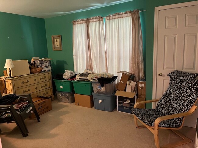 191 Hildred Dr, Burlington, VT 05401 - photo 2