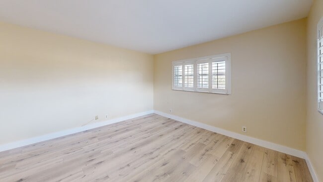 1450 N Riverside Dr unit 208, Pompano Beach, FL 33062 - photo 2
