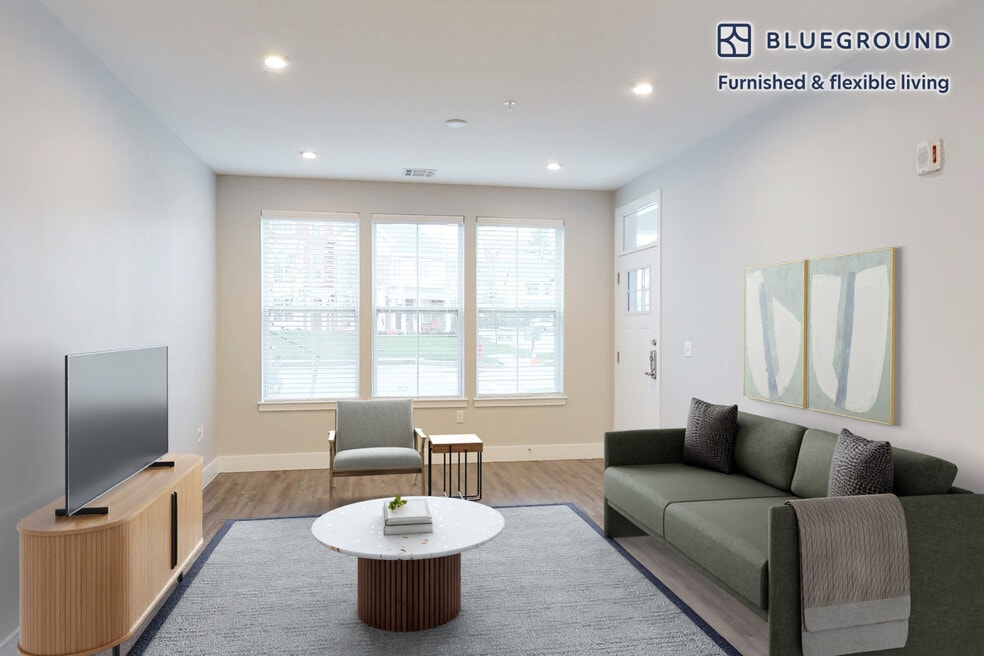 200 Bay Dr unit FL1-ID5647A, Sudbury, MA 01776 - photo 1