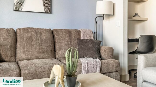 2626 Fountain View Dr unit 1-440, Houston, TX 77057 - photo 7