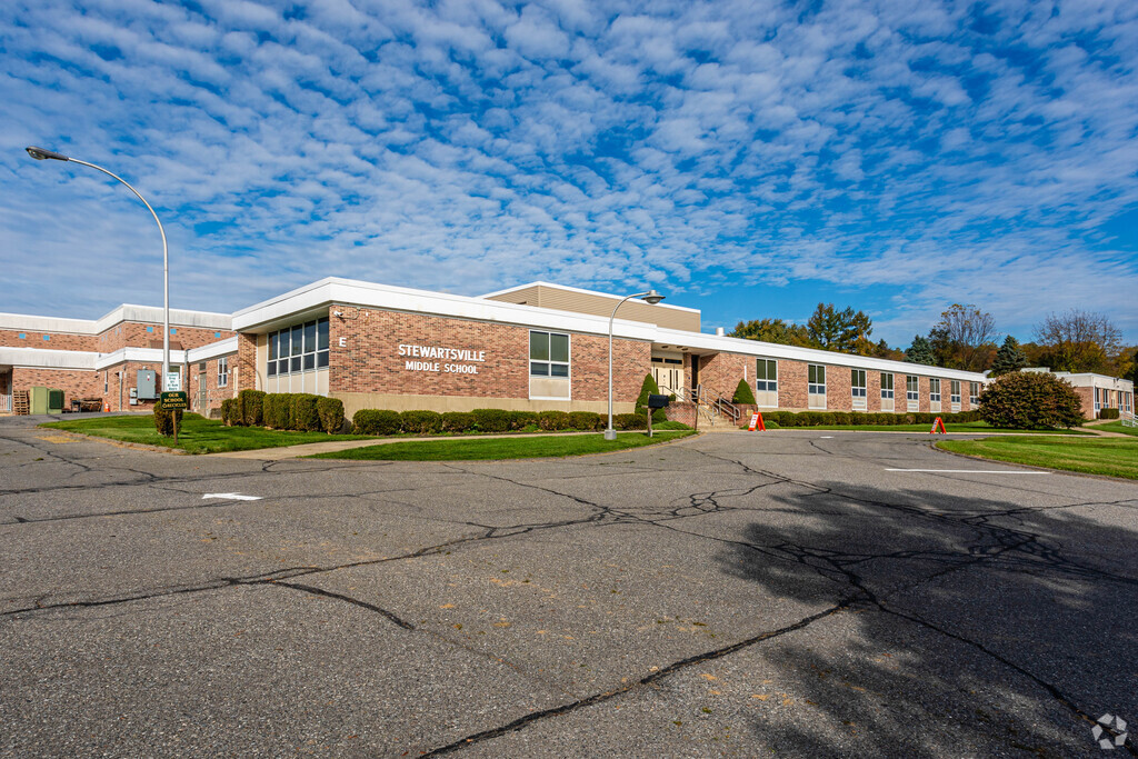 Welcome to Stewartsville School, located in the Pohatcong Township of NJ.