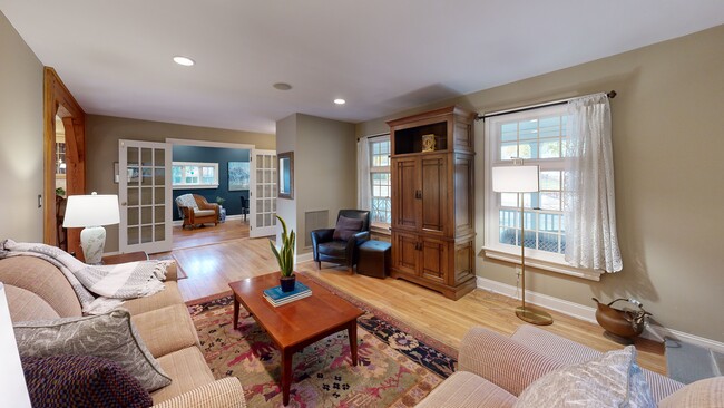 56 E Center St, Midland Park, NJ 07432 - photo 2