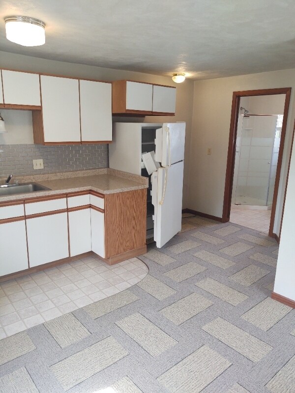 315 Main St, Mc Gregor, IA 52157 - photo 2