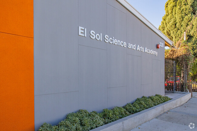 El Sol Santa Ana Science And Arts Academy, Rankings & Reviews - Homes.com