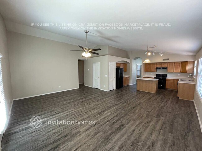 12569 W Desert Flower Rd, Avondale, AZ 85392 - photo 5