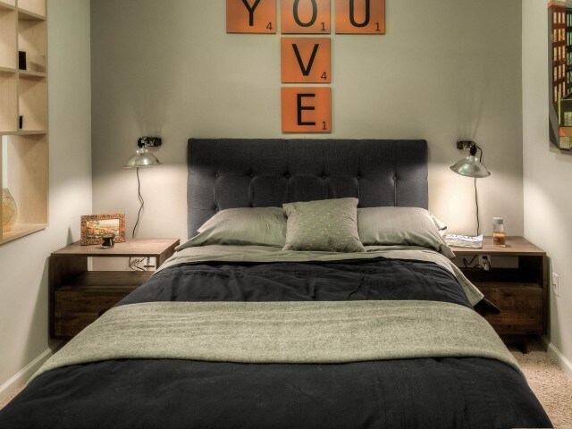 Modern One Bedroom - Comes with a walk in closet