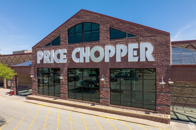 Grab groceries at Price Chopper for a home cooked meal in Downtown Overland Park.