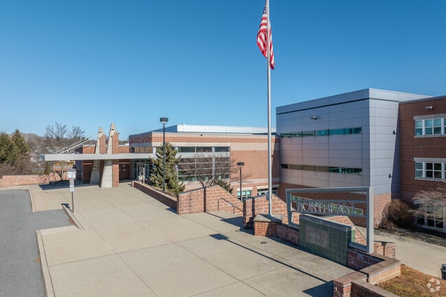 Northeast Middle School serves 749 students in grades 6-8.