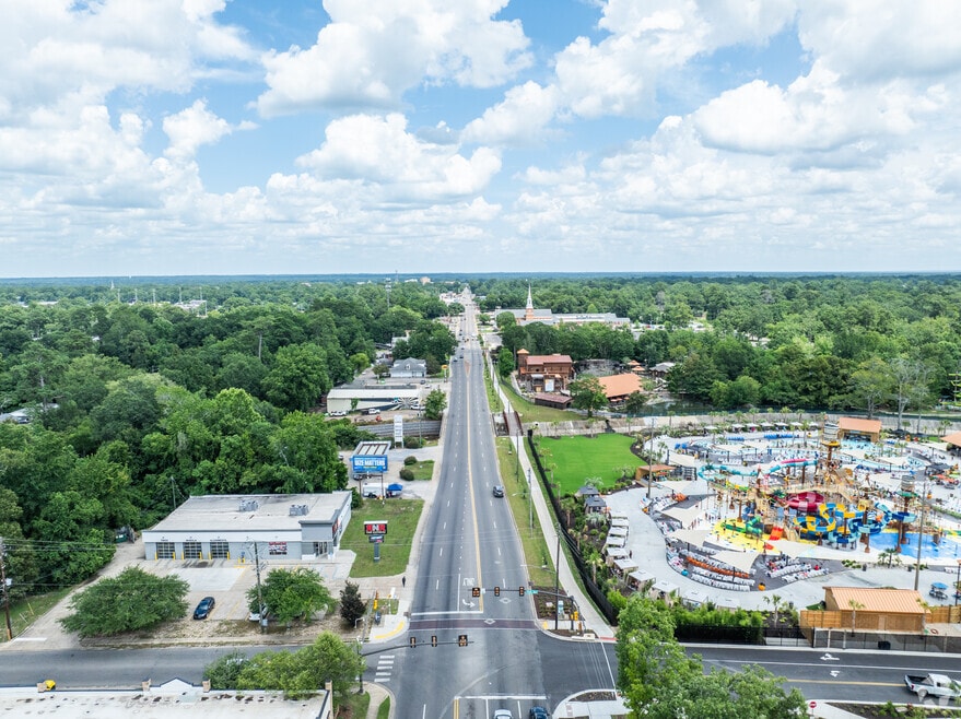 NH_The Oaks_554623_081424_P2_DW_FINAL