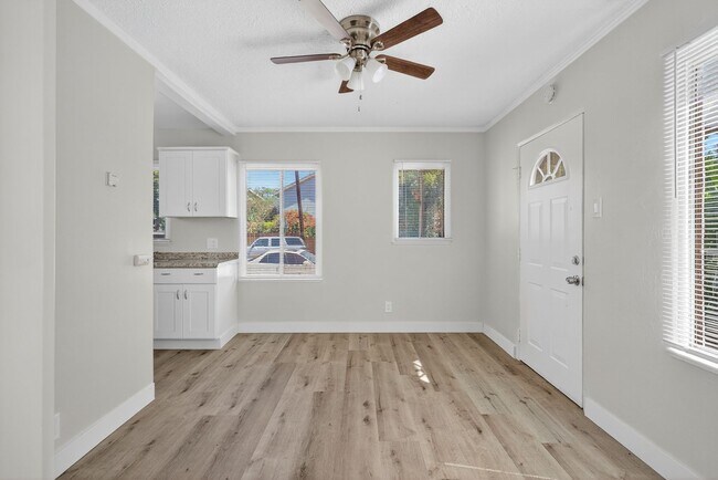 2652 E 15th St unit 2652-01, Long Beach, CA 90804 - photo 3