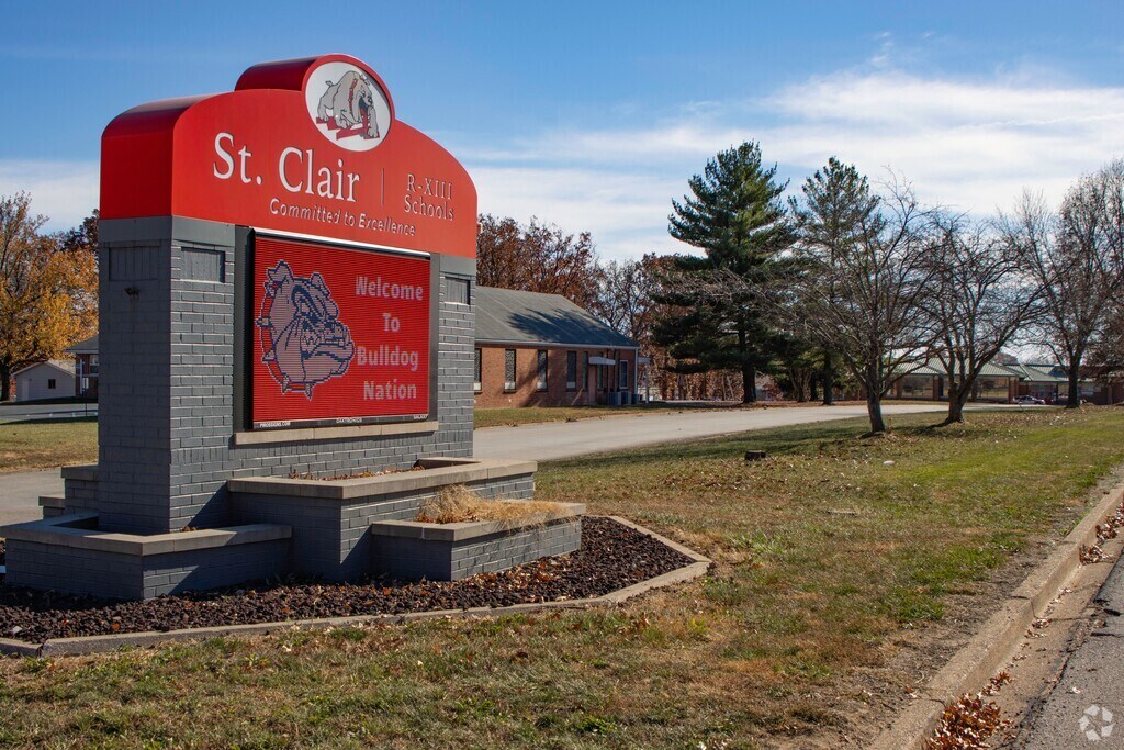 St. Clair High School, Rankings & Reviews