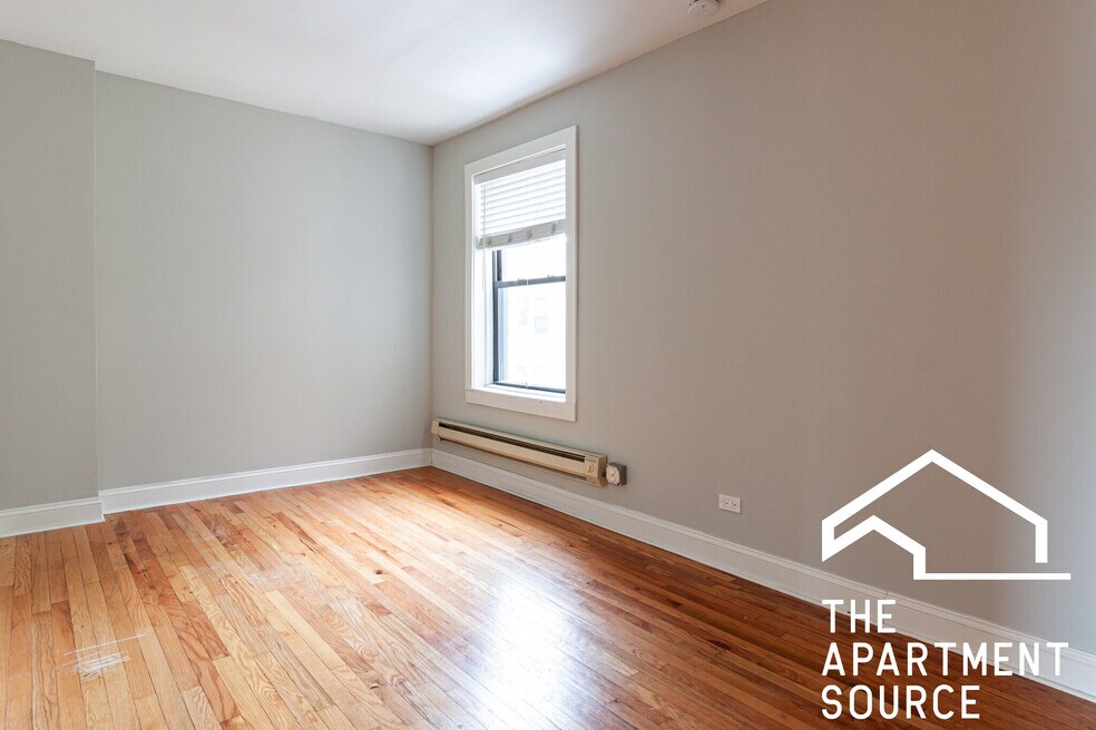 620 W Patterson Ave unit 609, Chicago, IL 60613 - photo 1