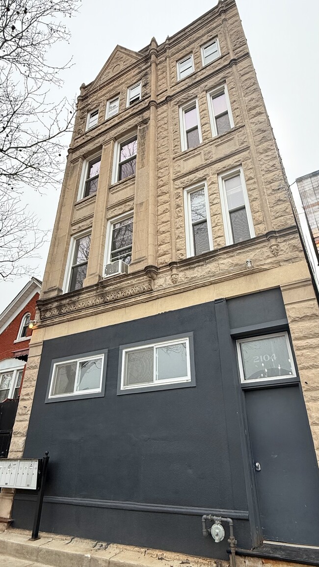 2104 S Washtenaw Ave Unit 2R, Chicago, IL 60608