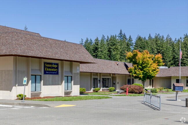 Sunnyslope Elementary School offers an overall grade of a B according to Niche.com in Gorst.