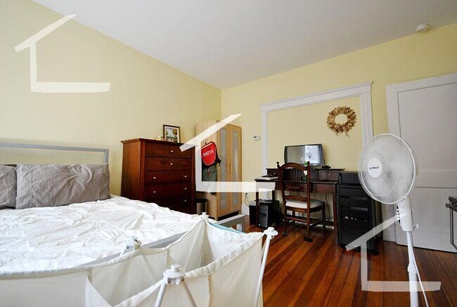 29 Gerald Rd unit 1, Brighton, MA 02135 - photo 6