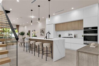 921 NE 17th Terrace, Fort Lauderdale, FL 33304