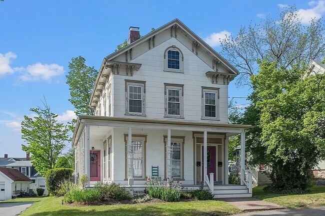 Greek Revival/Italianate Style, 2- Unit, Multi-family