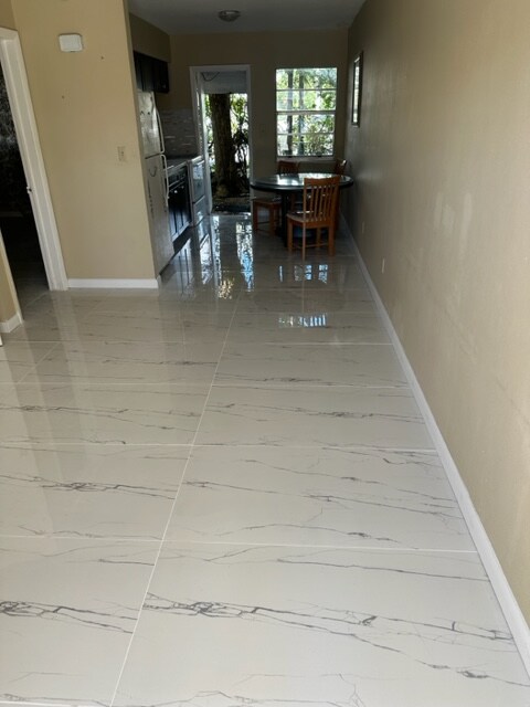 13990 NE 20th Ct unit 3, North Miami Beach, FL 33181 - photo 3