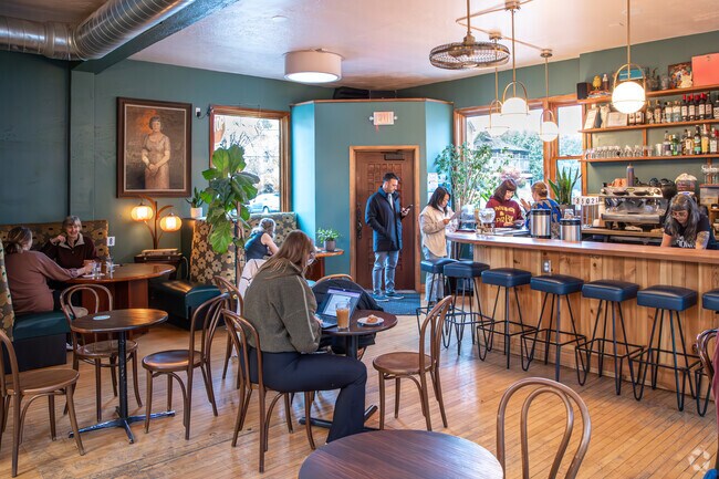The Briar is a neighborhood bar & cafe serving delicious food and drinks in Logan Park.