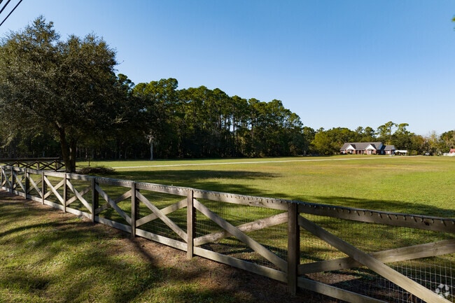 Some homes in Sans Souci sit on large lots.