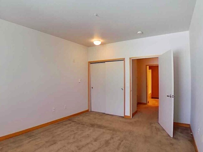 1415 SW Alder St unit 785, Portland, OR 97205 - photo 7