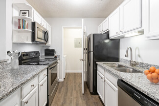 100 Crown Point Cir NW, Concord, NC 28027