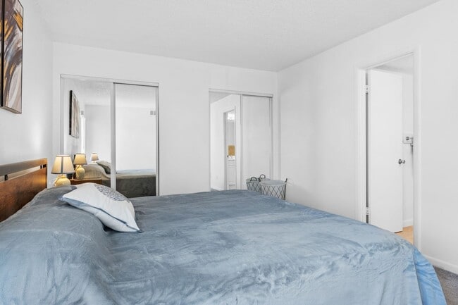 308 Miracle Strip Pkwy SW, Fort Walton Beach, FL 32548 - photo 3