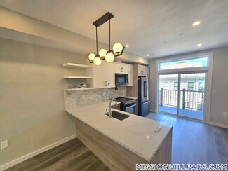 33 Copeland St Unit F, Boston, MA 02119
