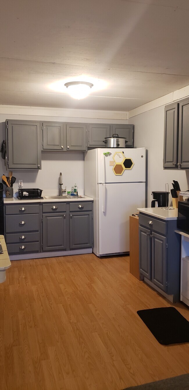 162 Lancaster Rd unit 162 B, Whitefield, NH 03598 - photo 7