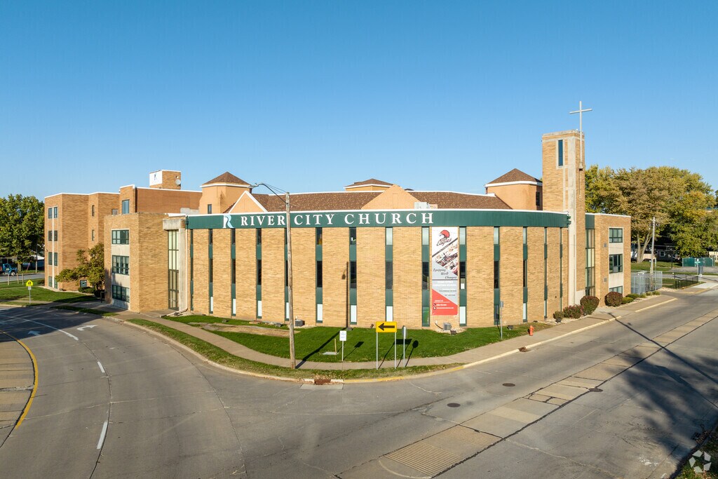Quad Cities Christian Elementary School is a private school located in Park Hill.