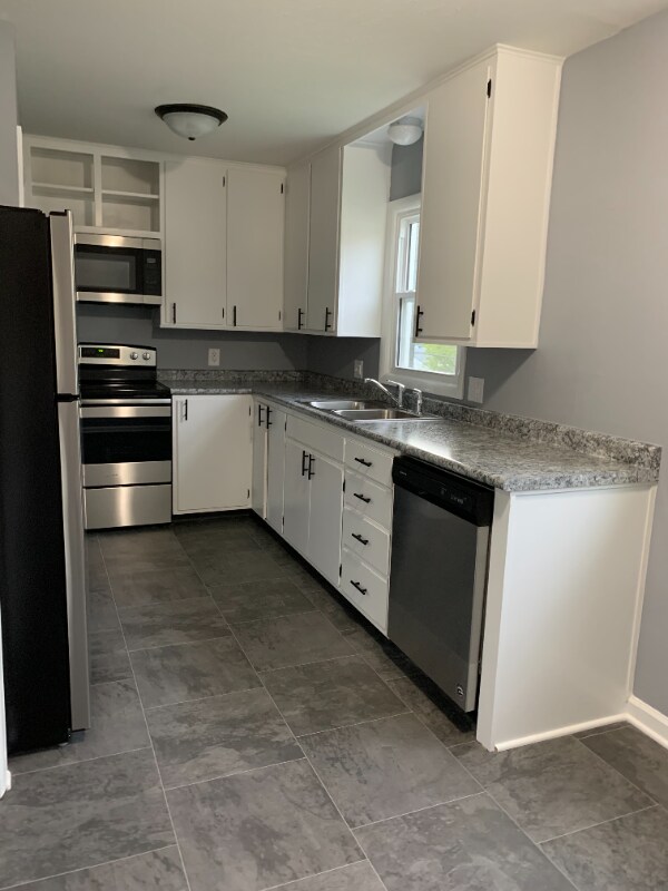 6020 Birch St unit 6, Omaha, NE 68104 - photo 4