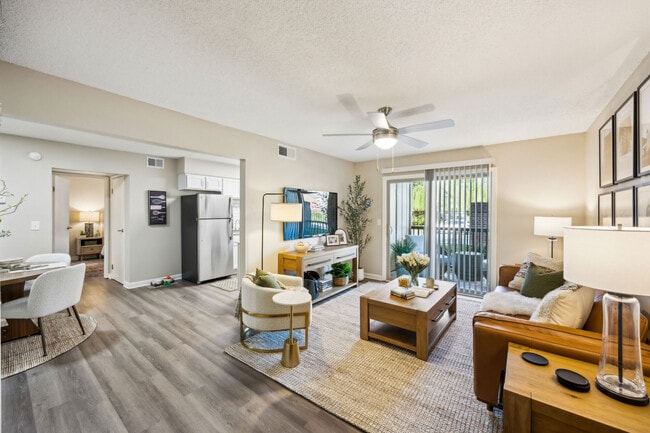 Cypress Pointe, Louisville, KY 40207 - photo 2