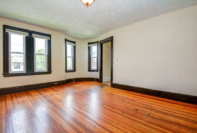 48 South St unit 1, Waltham, MA 02453 - photo 6