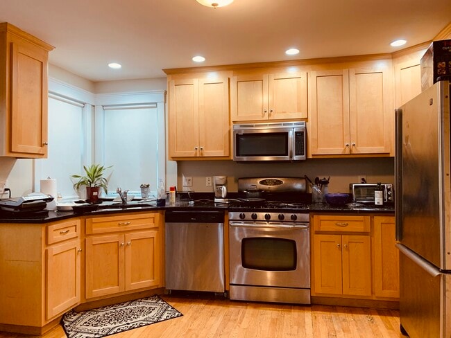 27 Iroquois St, Roxbury Crossing, MA 02120 - photo 2