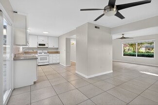 2884 La Salle Ave Unit 1, Costa Mesa, CA 92626