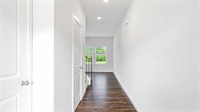 7450 Bendire Loop, Middle Valley, TN 37343 - photo 2