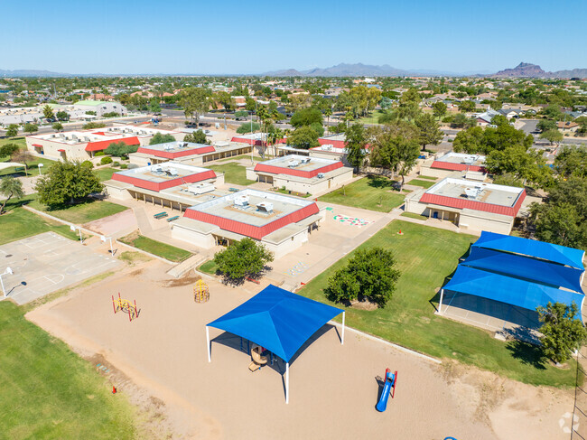 Salk Elementary School offers plenty of space for students to play.