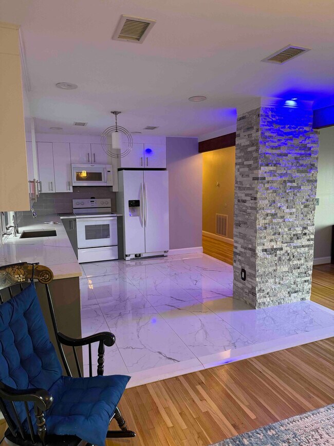 251 Silleck St unit 2, Clifton, NJ 07013 - photo 7