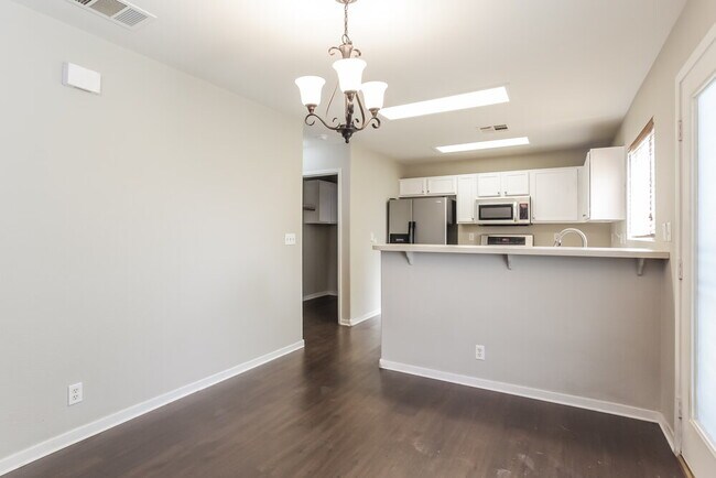 7208 Pinon Crest Ct, Las Vegas, NV 89131 - photo 6