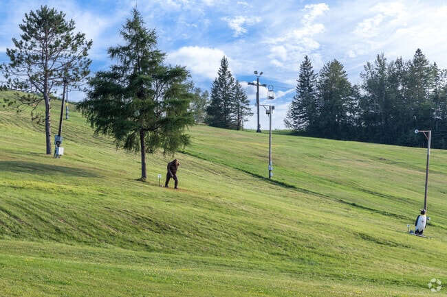 Fond Du Lac residents can head over to Mont Du Lac in the winter for downhill skiing.
