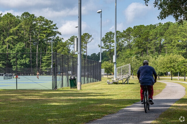 Fitness conscience folks from Piney Green can enjoy numerous outdoor public areas such as Jacksonville Commons Recreation Complex.